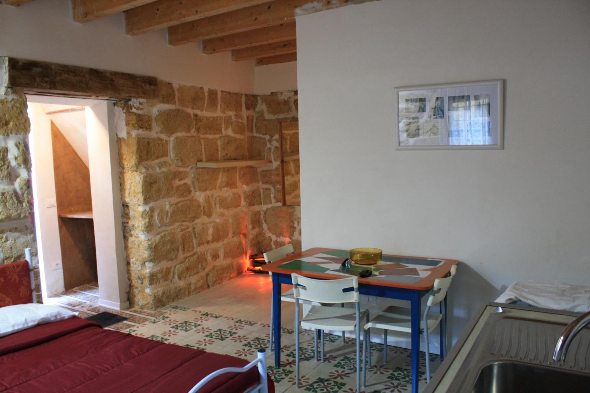 Hotel Casa Lerux Agrigento Zewnętrze zdjęcie